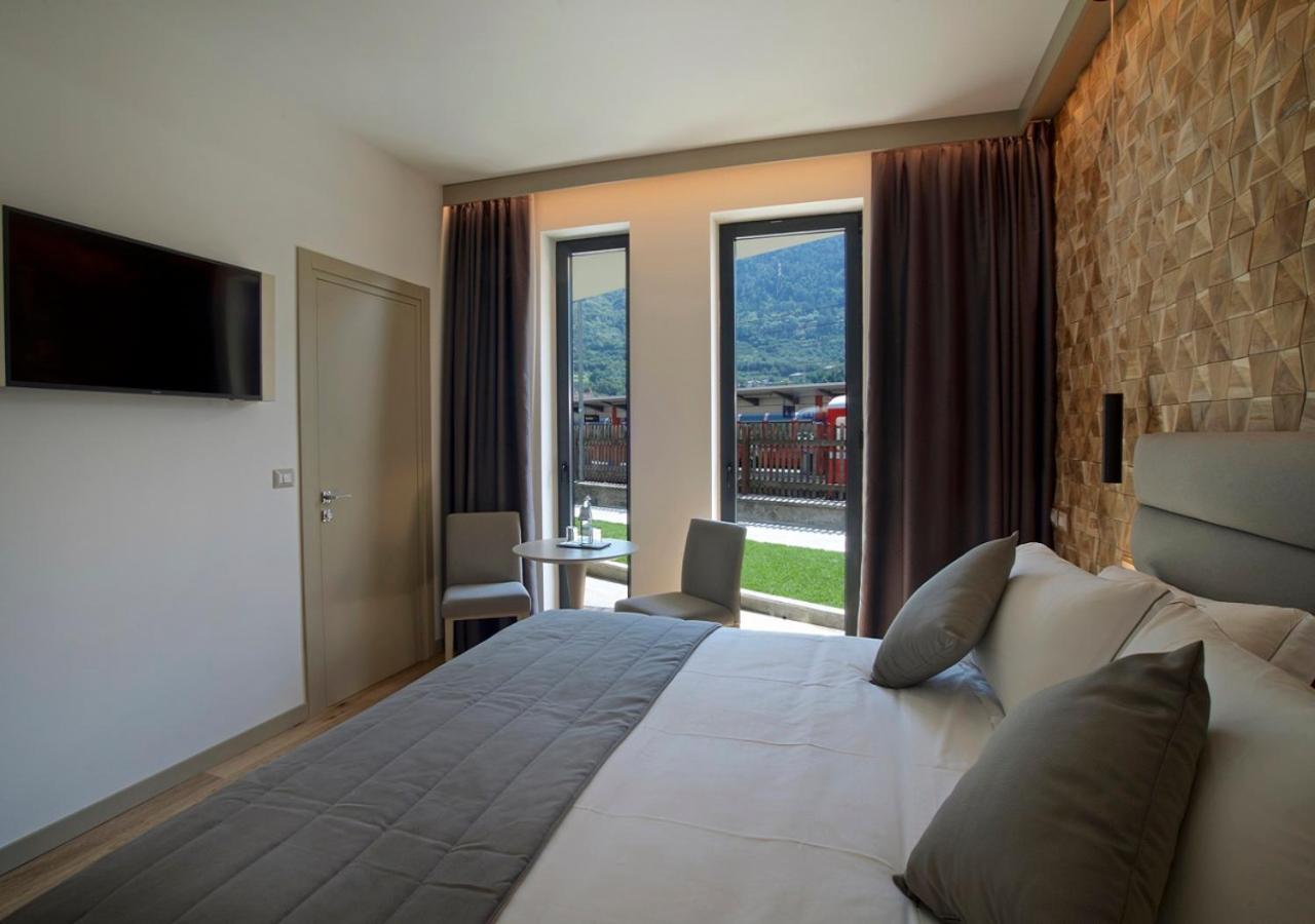Lifestyle Binario Zero Hotel Tirano
