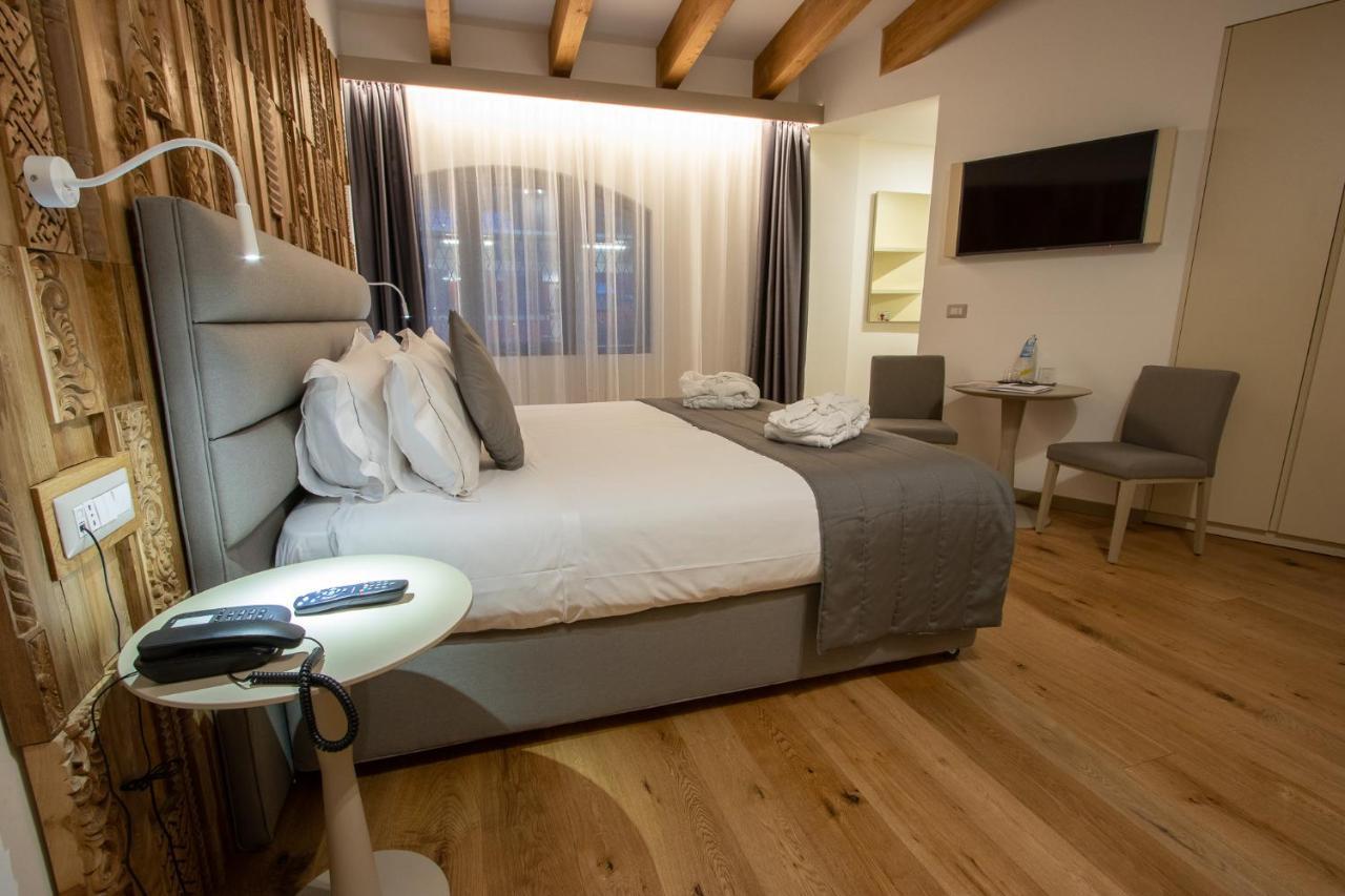 Hotel Lifestyle Binario Zero 3*